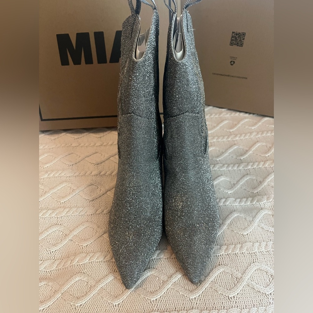 New! MIA Brand “Gypsie” style Gray Sparkle Western Boots Women’s size 8 - Picture 12 of 13